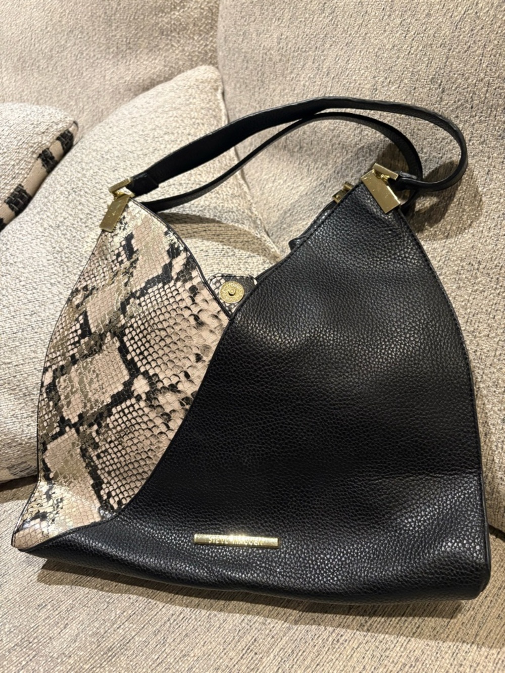 Steve Madden Black & Snakeskin-Print Shoulder Bag